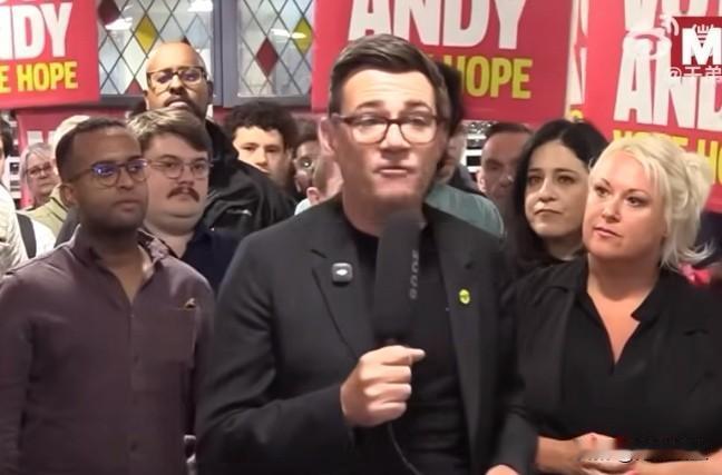 英国工党领袖的有力竞争者安迪·伯纳姆在竞选演讲中炮轰现行经济模式，称40年来的政