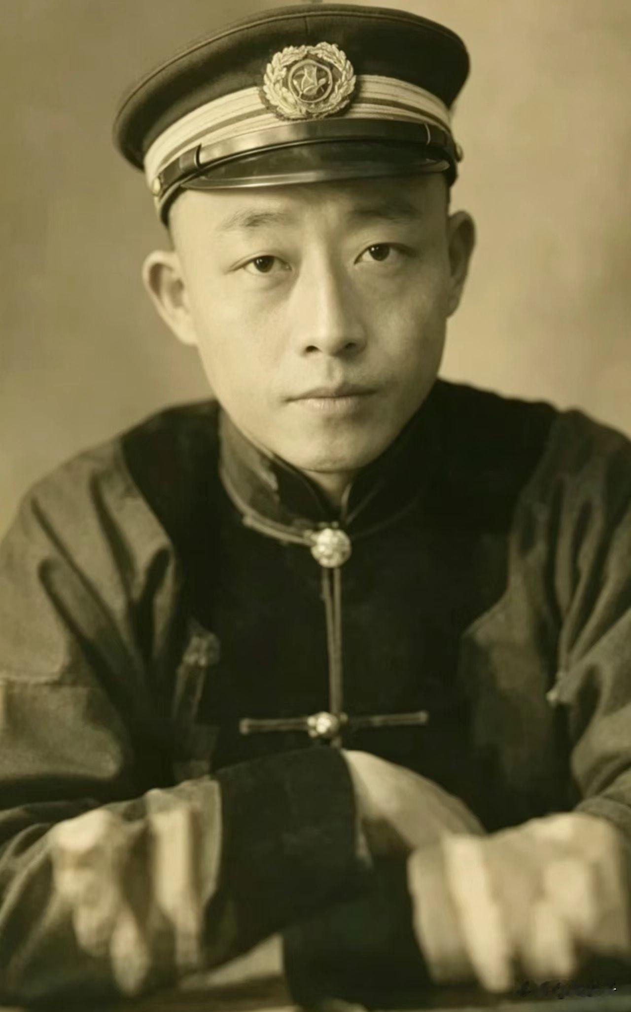 中华民国历史人物之第1583位，饶怀文（1865一1918）字质瑾，福建福州人。