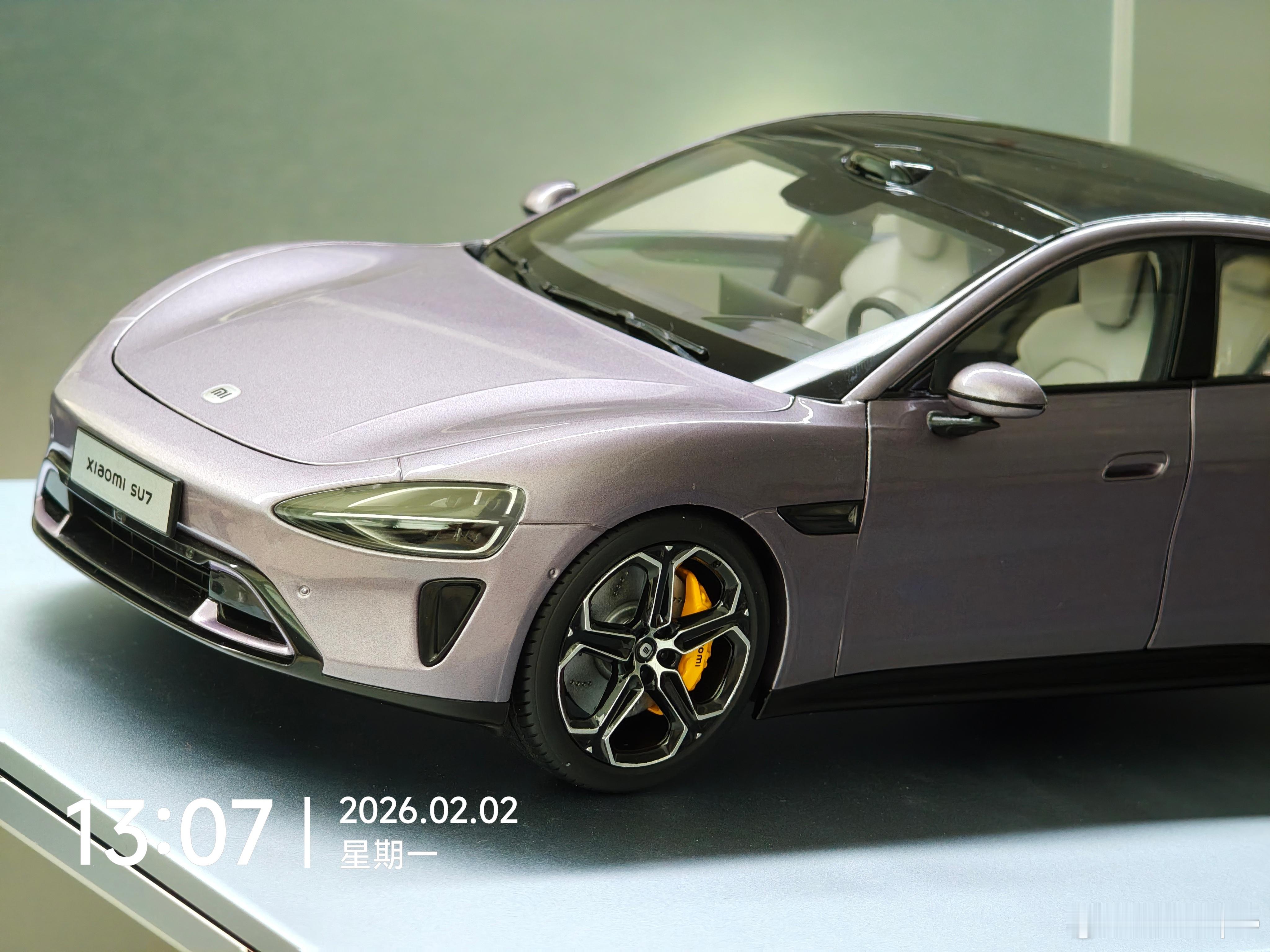 感谢小米的新年礼物，俺的车模也到了。小米小米汽车