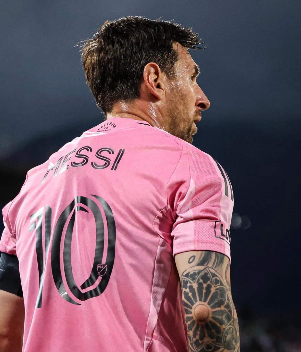 迈阿密国际跟队记者José Armando｜迈阿密国际正在继续他们的季前备战，原