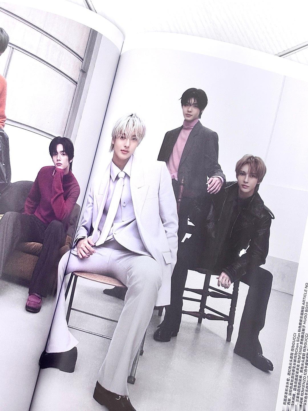 吴弦俊  🦊吴弦俊0212生日快乐 迟到的返图