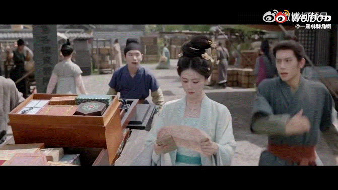 林沐然一键跟随白鹿林沐然莫离白鹿小跟班 韩明晰的嘴是真的闲不住，叶璃不说话他也能