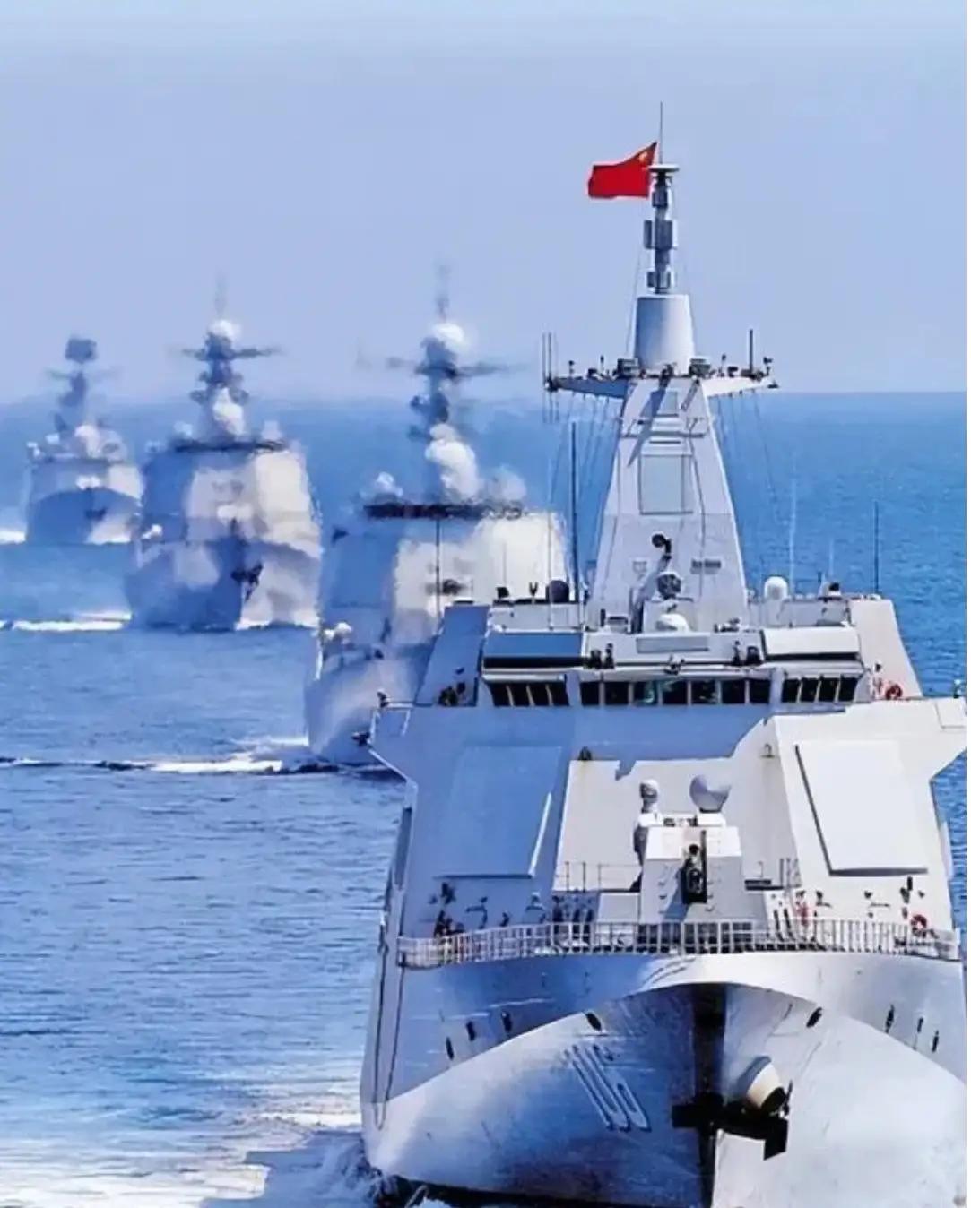 亮剑……
19日，我东部战区宣布，海军133舰包头舰编队穿越横当水道，前往西太平