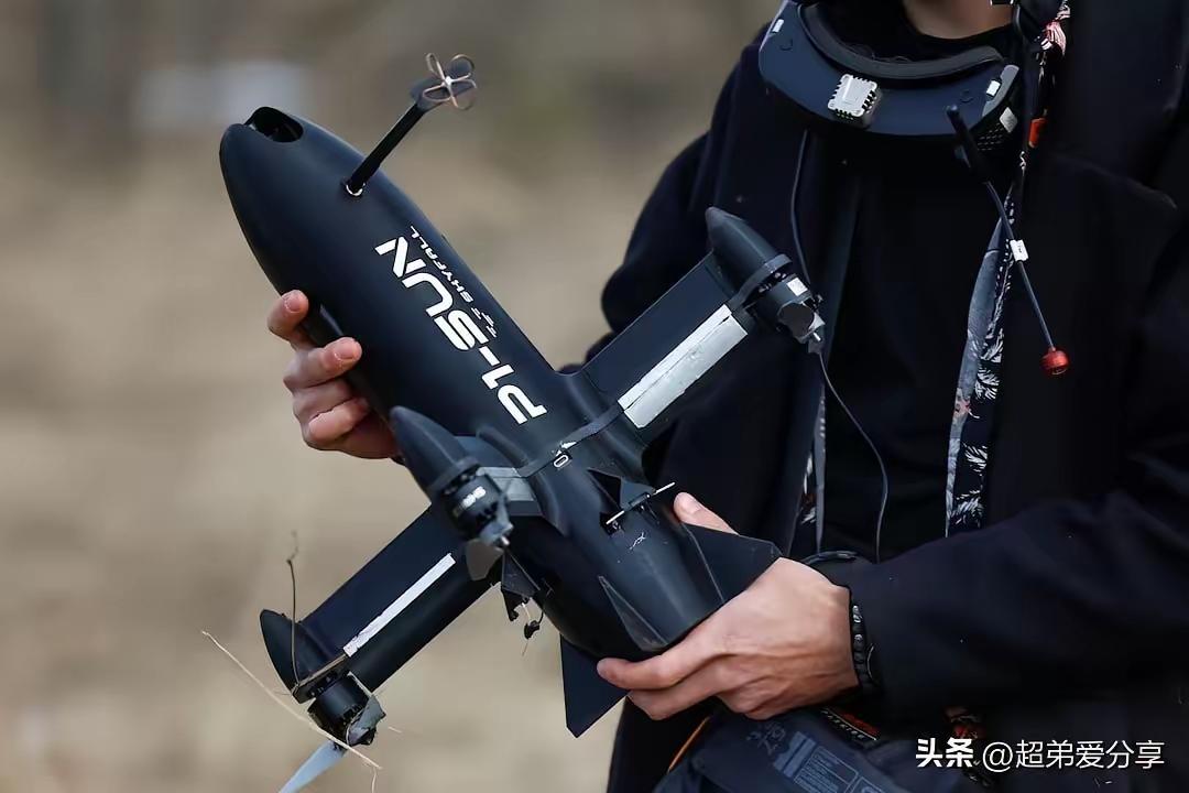 乌克兰卖的应是一种无人机“撞击弹”

现在，美国和中东国家向乌克兰请求支援的拦截