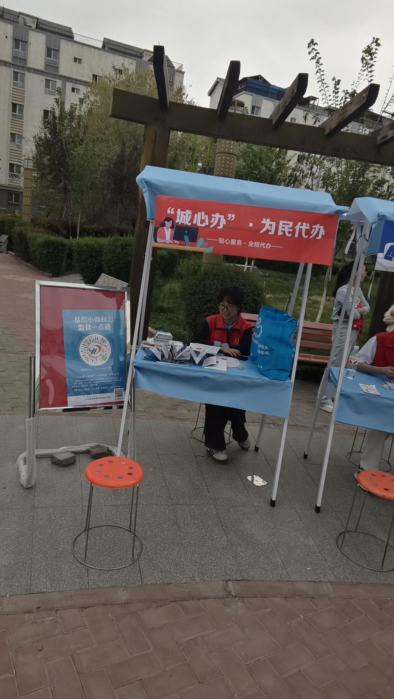 上联：无酒无肉无朋友，诚邀下联有始有终有信念。