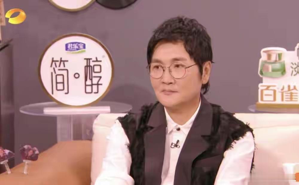 在《歌手2024》的舞台上，孙楠展现了出色的唱功和声音控制力，无论是高音还是低音