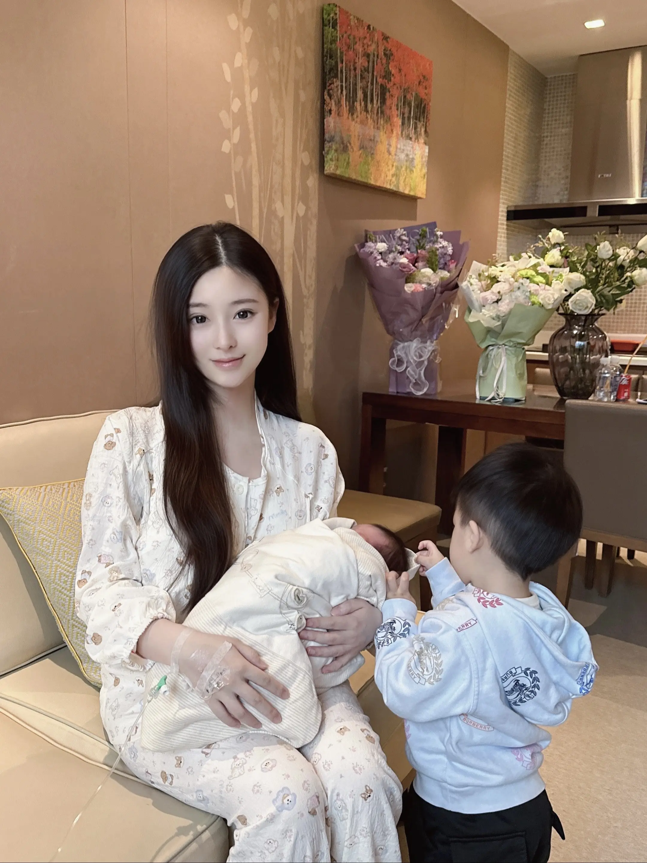 二宝生啦 是女儿～感谢姐妹们的关心 我来报平安啦 其实前几天就生了 这...