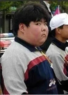 互联网初代网红小胖，因为肾脏透析心脏搭桥，今天的模样