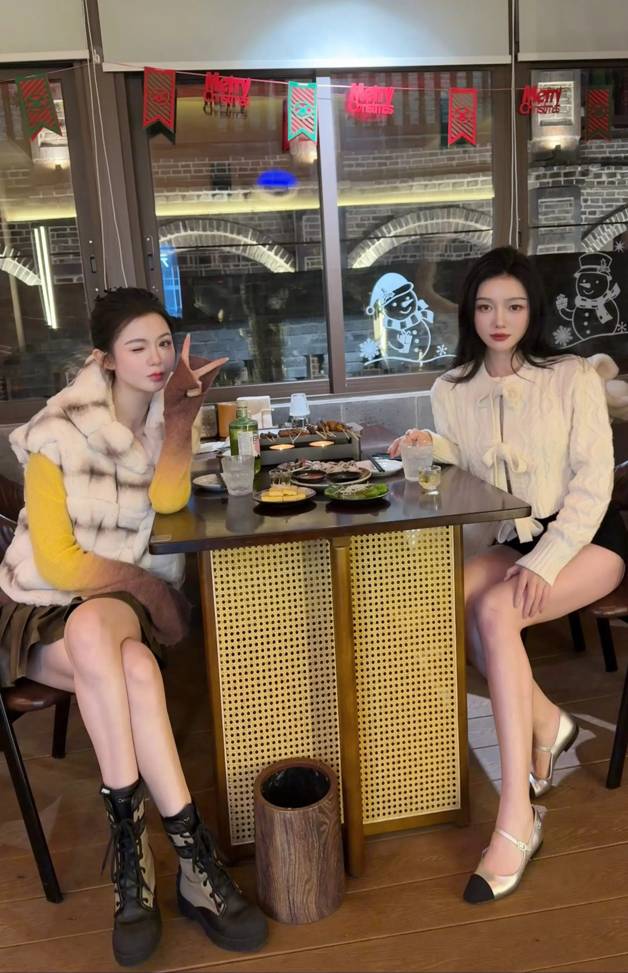 都不怕冷。