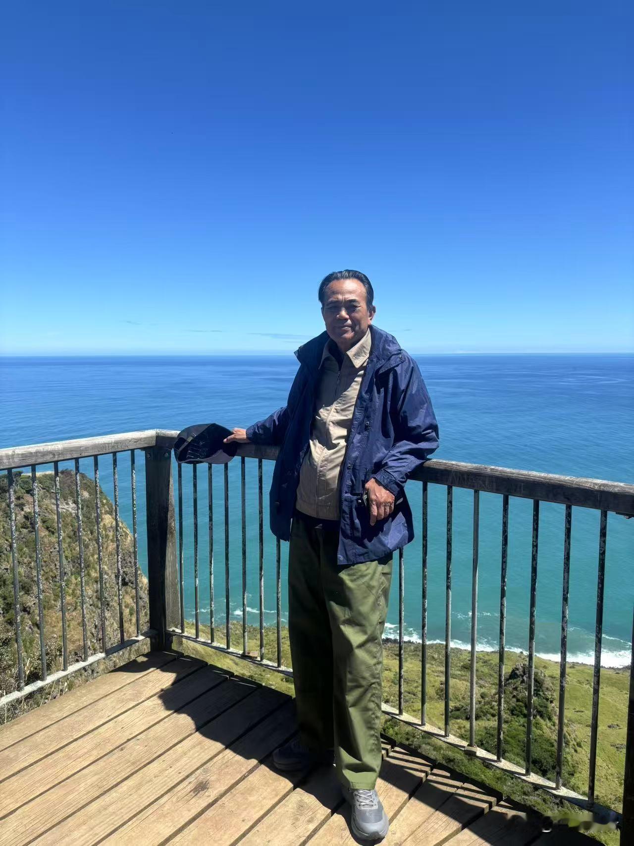我看可以多种出行方式都尝试一下，跟团啦，结伴啦，自驾啦，我就是这样做的；立春才从