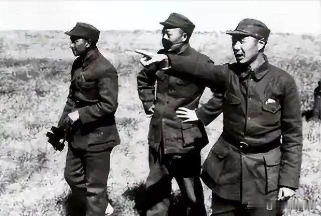 1939年绝杀反杀！杨成武击毙日军中将后遭万敌合围，路边一个诡异人影，救下整个司