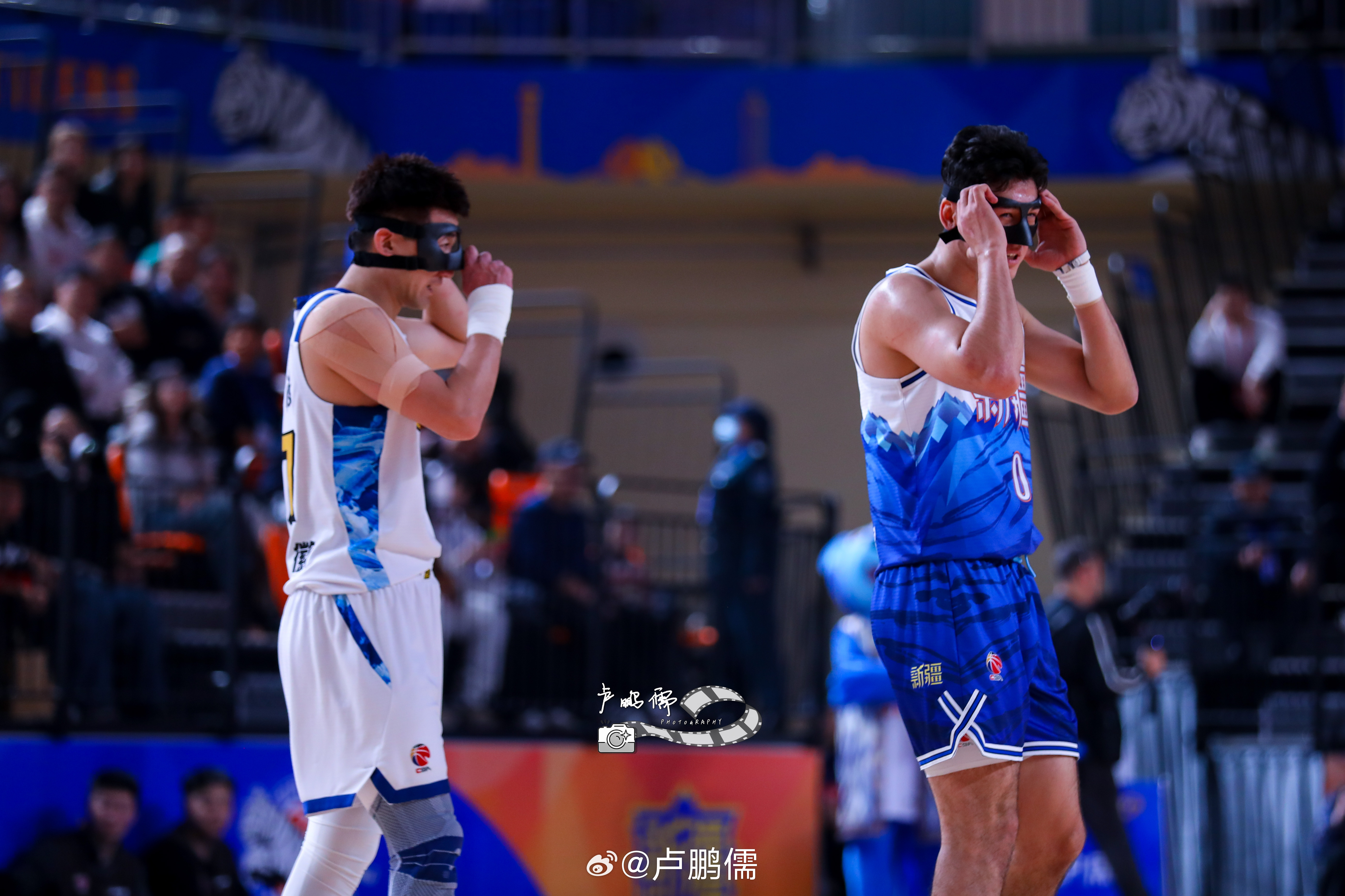 你是面具侠？！巧了！我也是！孙铭徽西尔扎提小卢篮球世界