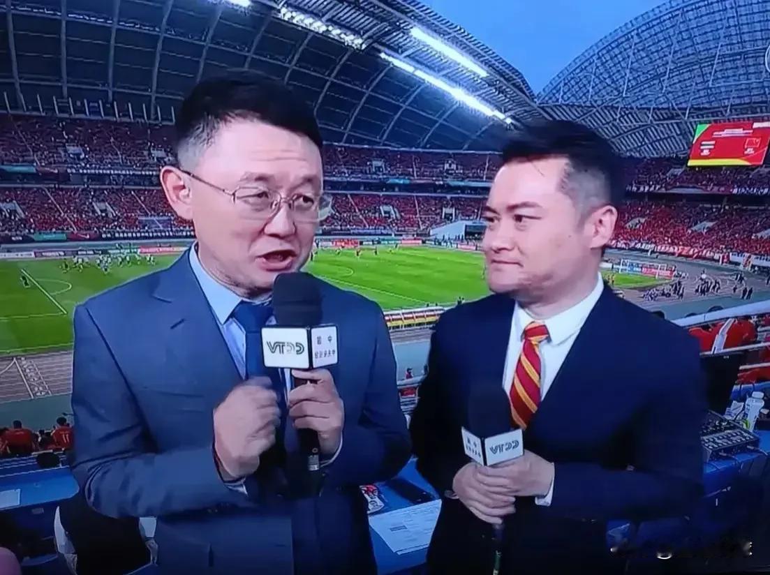 贺炜：觉得中国队能够顺利晋级吗
孙继海：觉得还是有机会的
贺炜：从韩国身上拿分有