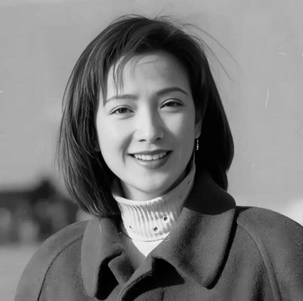 送别！著名演员何晴离世
2025年12月13日，著名演员何晴在北京离世，享年61