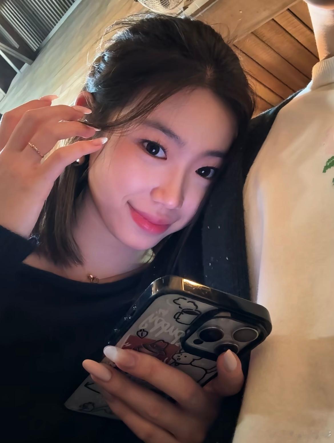 一想到赛场上转头就能看见你的感觉太美妙了 