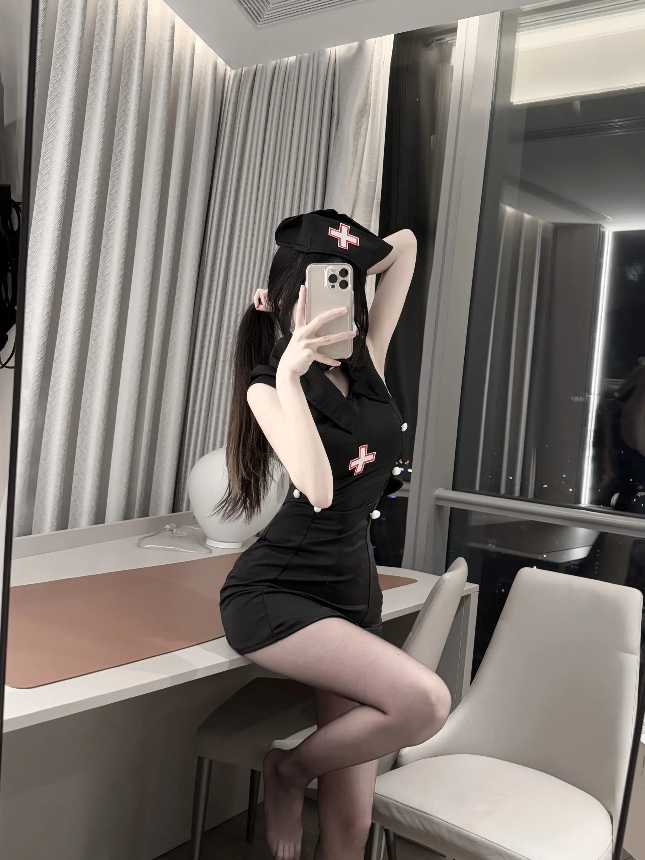 我会一直耐心地跟你解释为什么你是全宇宙第一可爱第一漂亮的小朋友(o^^o)