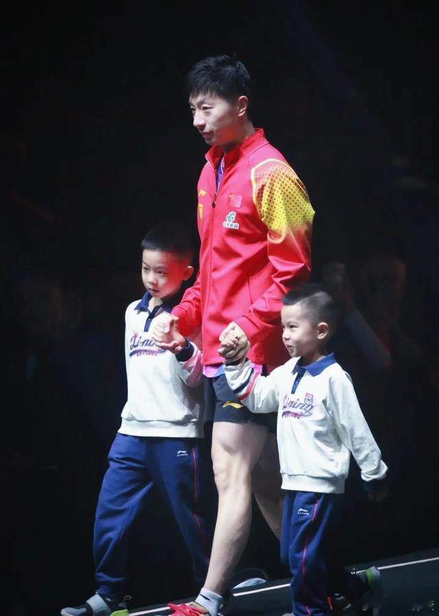 #马龙希望外界不要过分吹捧# 龙队在采访时也提到了自己今年大满贯赛在新加坡和沙特