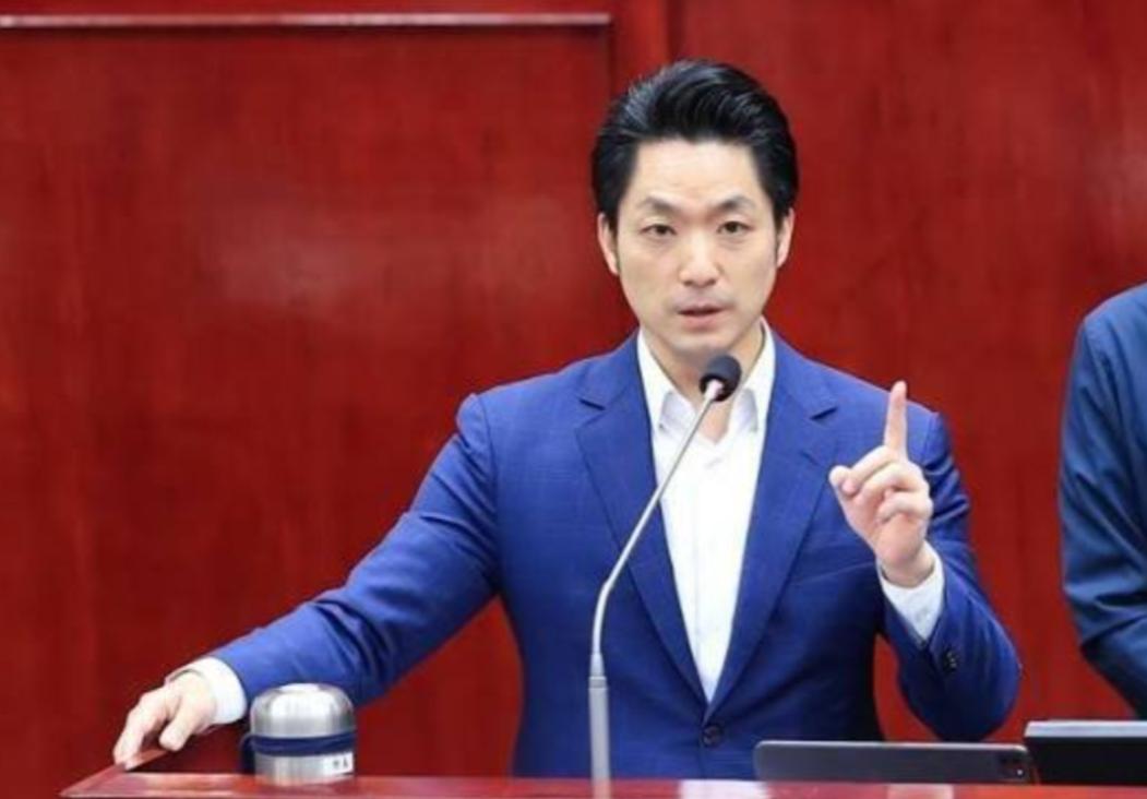 台湾政坛的天，恐怕要变了！一个近乎铁板钉钉的预言正在岛内流传：只要蒋万安在202