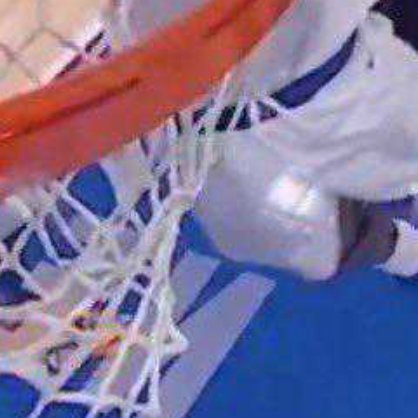 NBA总决赛继续进行，纽约尼克斯队逆转赢球拿到赛点。布伦森得到36分，阿奴诺比得