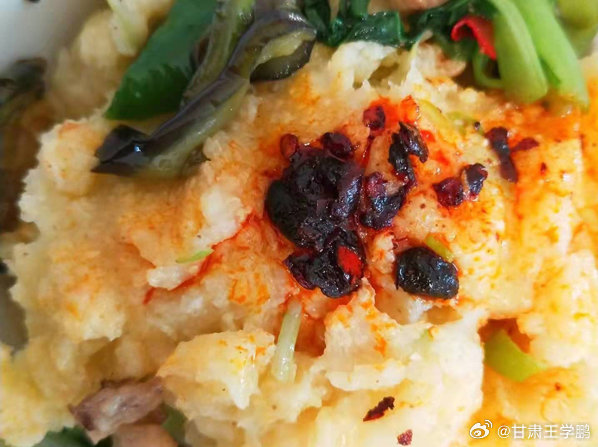 食在古浪解锁地道西北风味【黄米稠饭】 古浪川滩地区农家特色饮食。制作时将适量山药