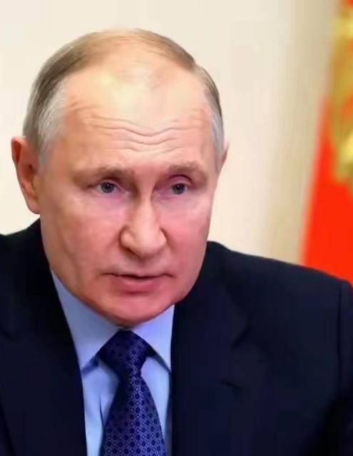 普京在公开场合撂下狠话：要么坐下来谈，要么就战场上见分晓！俄军今年已经拿下300