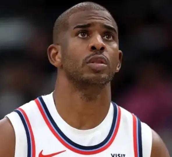 保罗真的错了吗？
快船全队因为老炮离开斗志昂然，开启北伐。
泰伦卢那句，Fk c