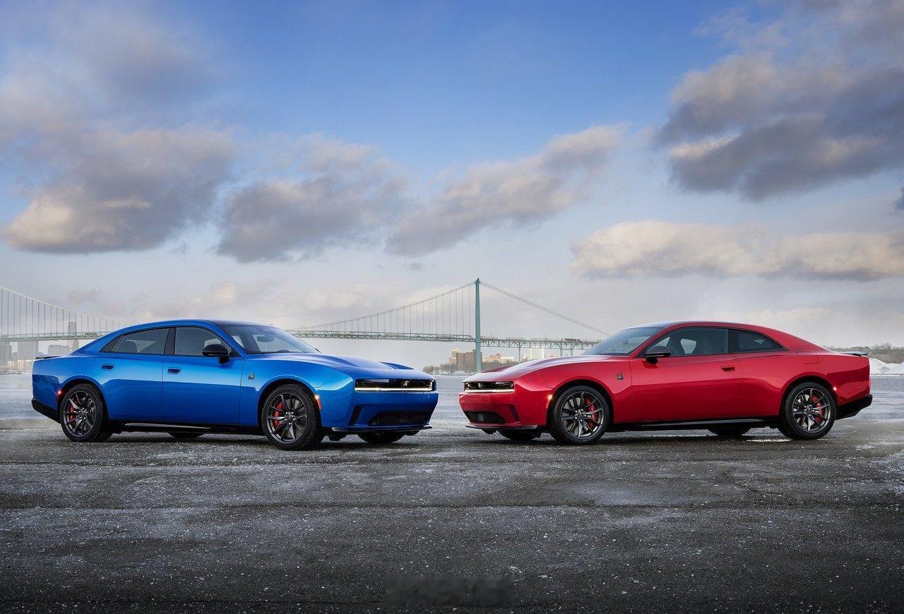 四门版！道奇Charger Daytona轿车Charger Daytona S