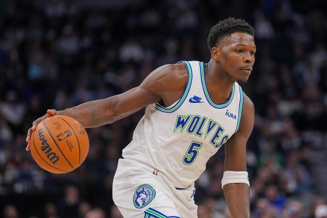 NBA爱德华兹带队成绩放在年轻球员当中还是挺强的吧第一个赛季：没进季后赛第二个赛