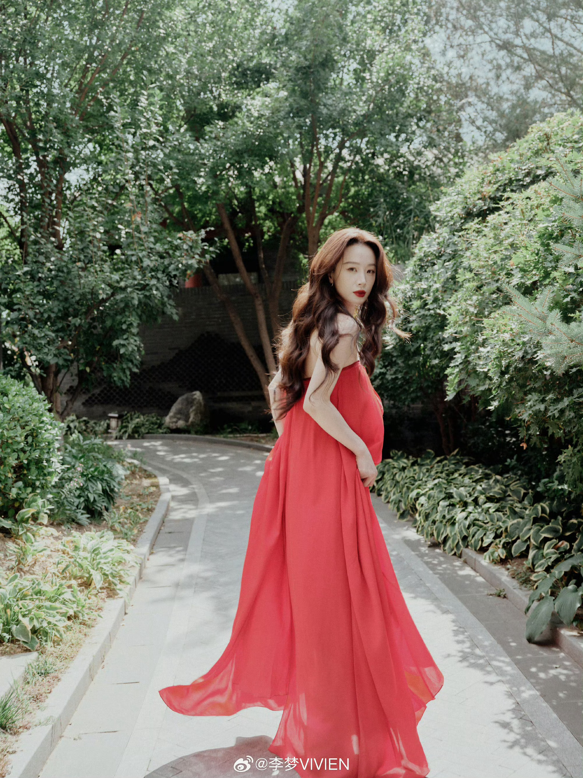 李昊宣传李梦兰香如故李昊李梦互动 李昊宣传李梦《兰香如故》，好姐弟啊！ ​​​