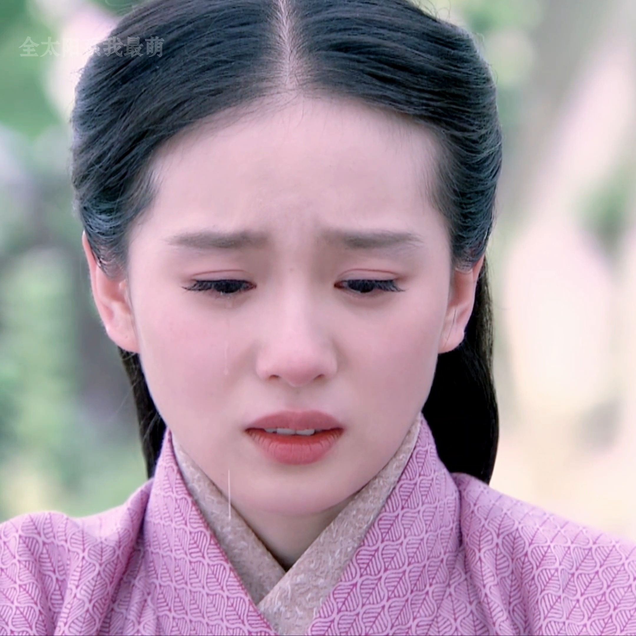 剪辑的时候时常会被刘诗诗震惊🫢这眼泪真的好像在下一场小雨 