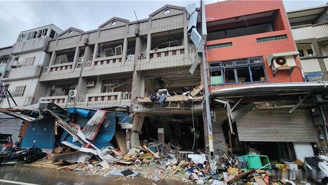新竹市高翠路1间3层楼便当店透天住宅，今（9）日清晨疑似发生瓦斯外漏爆炸意外，造