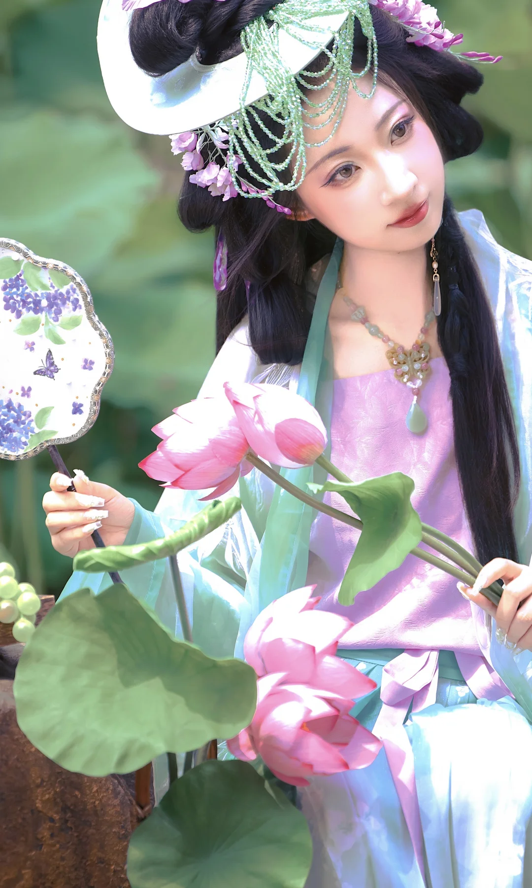 客｜“珠帘垂落美人献”🪷