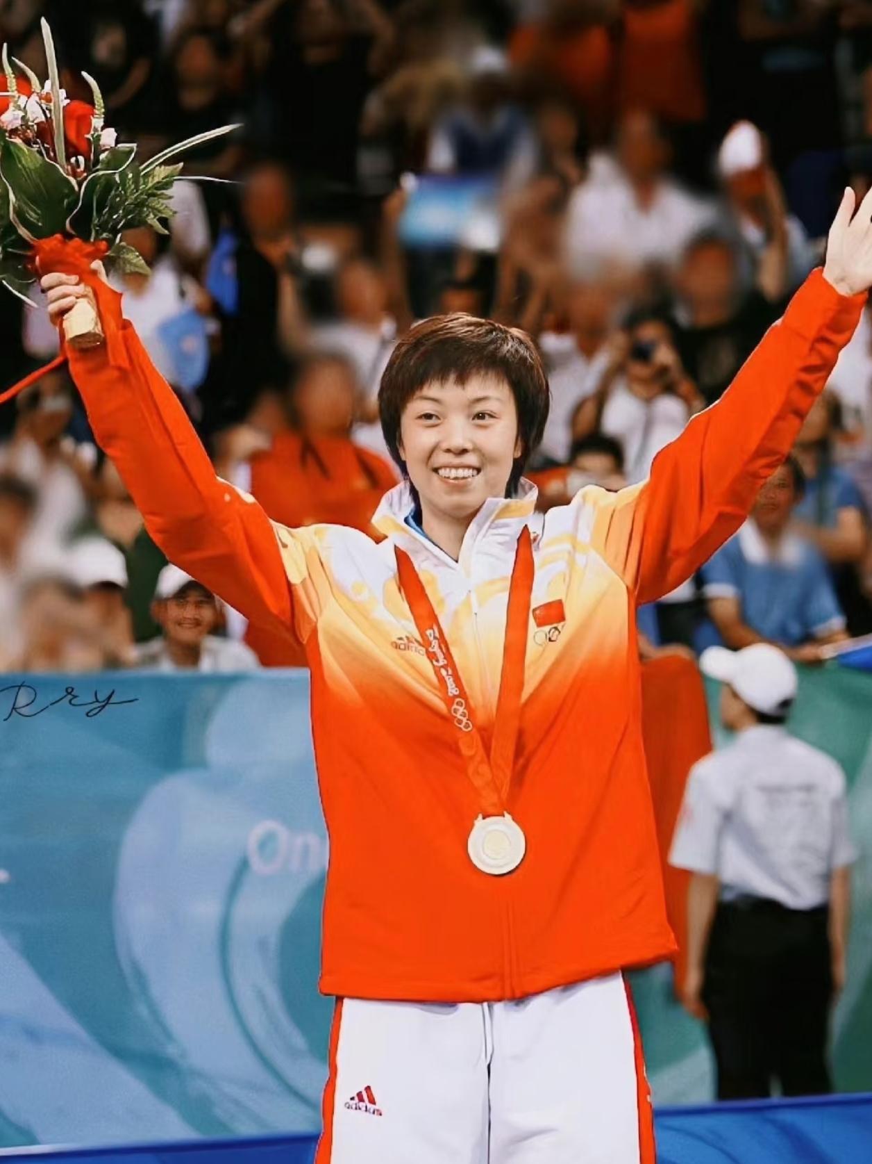 巅峰时期的张怡宁有多强巅峰张怡宁是乒乓赛场的“大魔王”，技战术无解，心理素质稳如