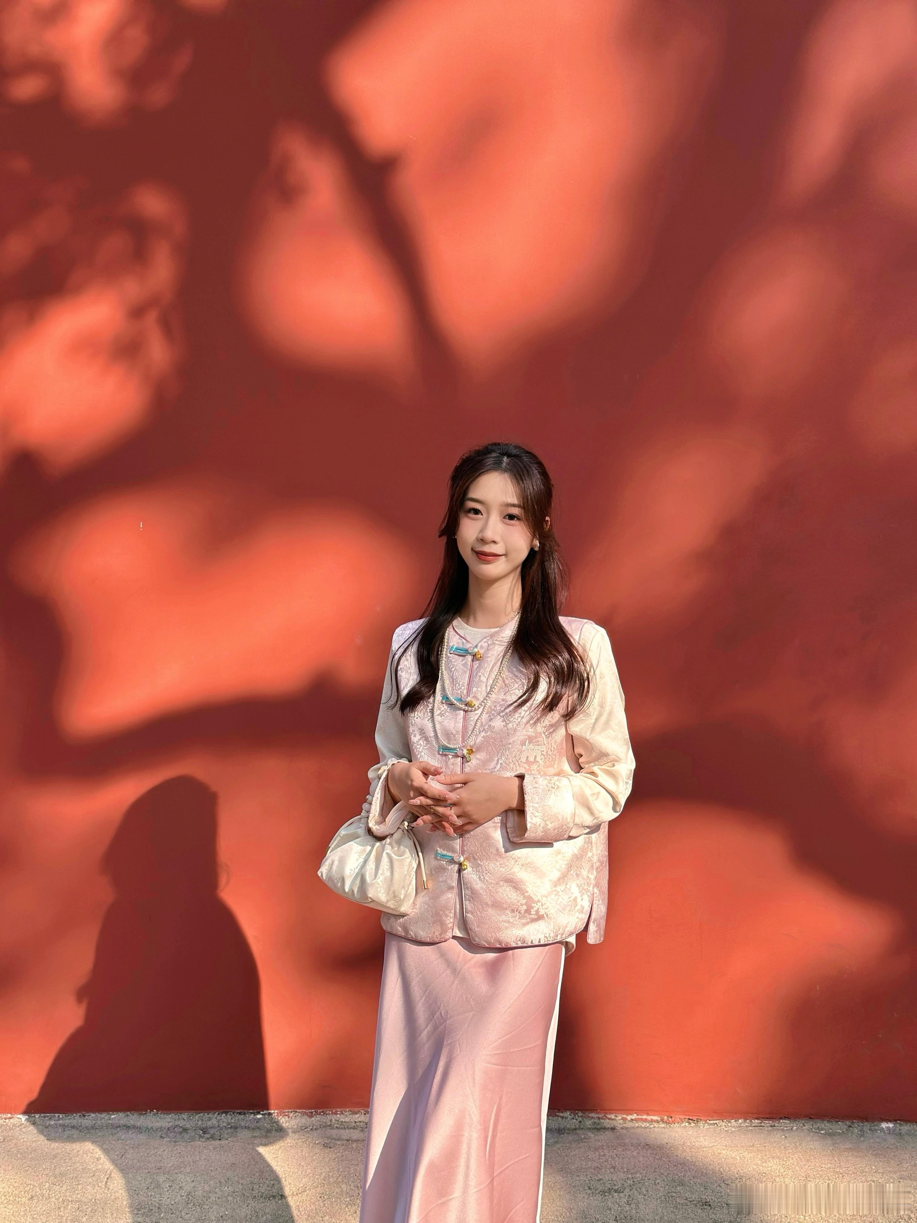 “平安喜樂 萬事顺遂” 