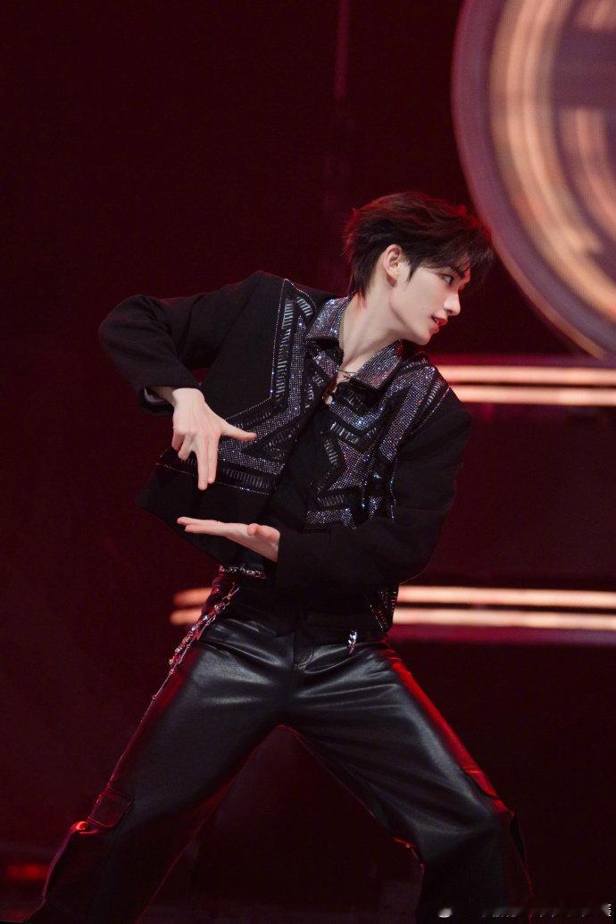 丁程鑫的综艺感真的藏不住！连出错都错得这么可爱，反向卧底这波我给跪了