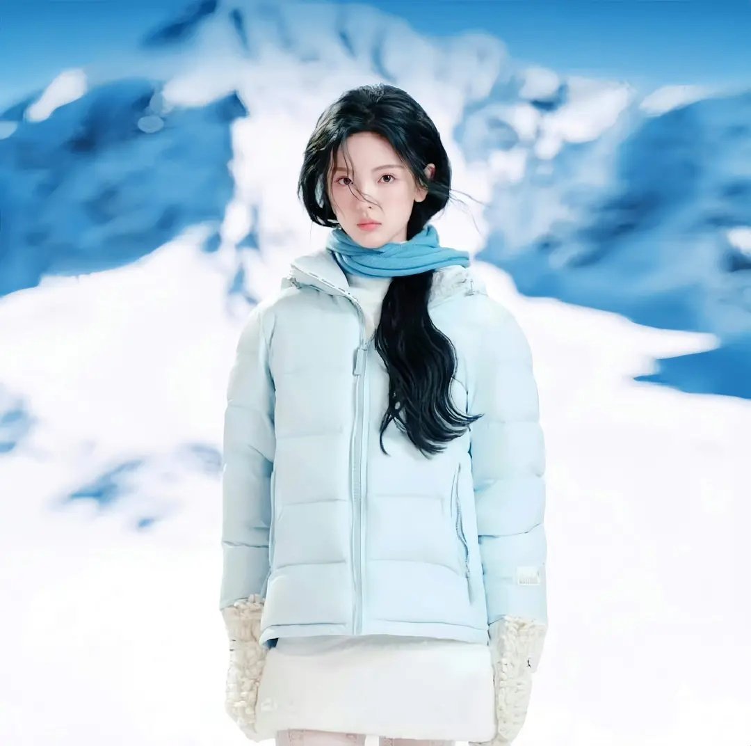 杨超越新代言的眼神怎么还是这么木？ ​​​