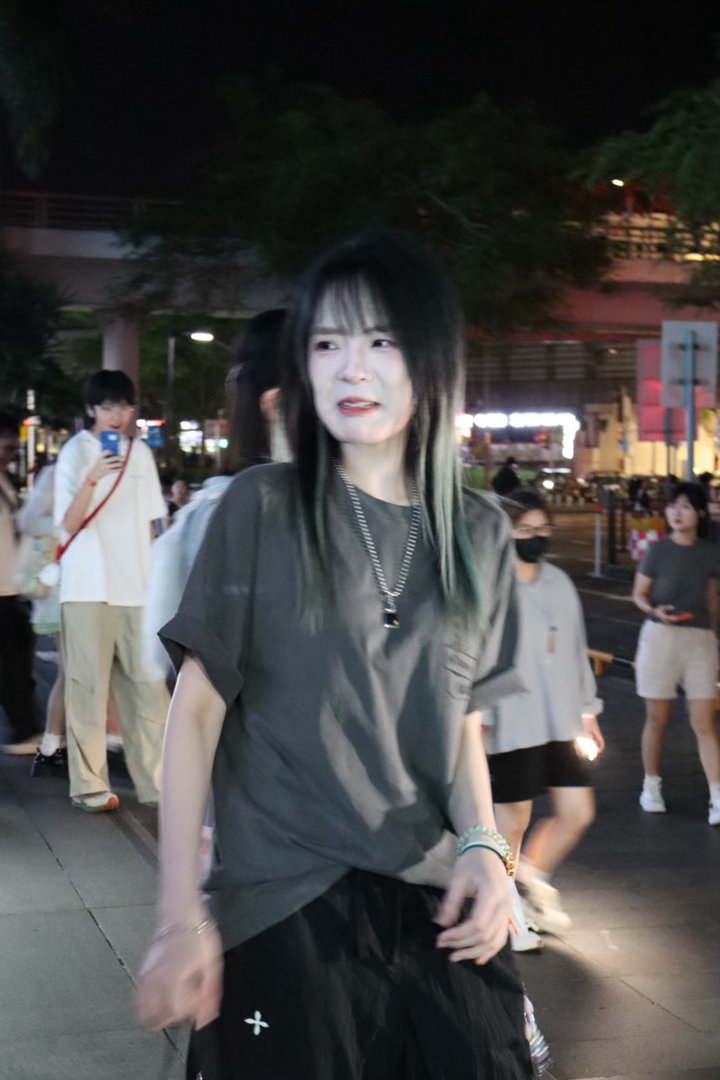 你继续欠扁！ 