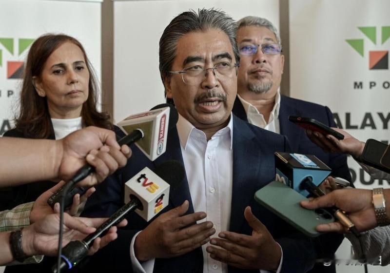 马来西亚政党圈这两天彻底热闹了——国阵里的马华公会直接放“狠话”：下届大选绝对不