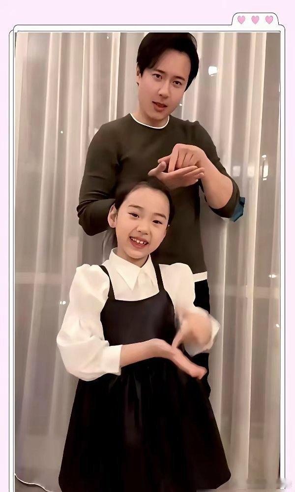 高云翔一年挣的钱，可能还不够前妻董璇一个项目的零头。他现在叫高晟晖，在天津租了个