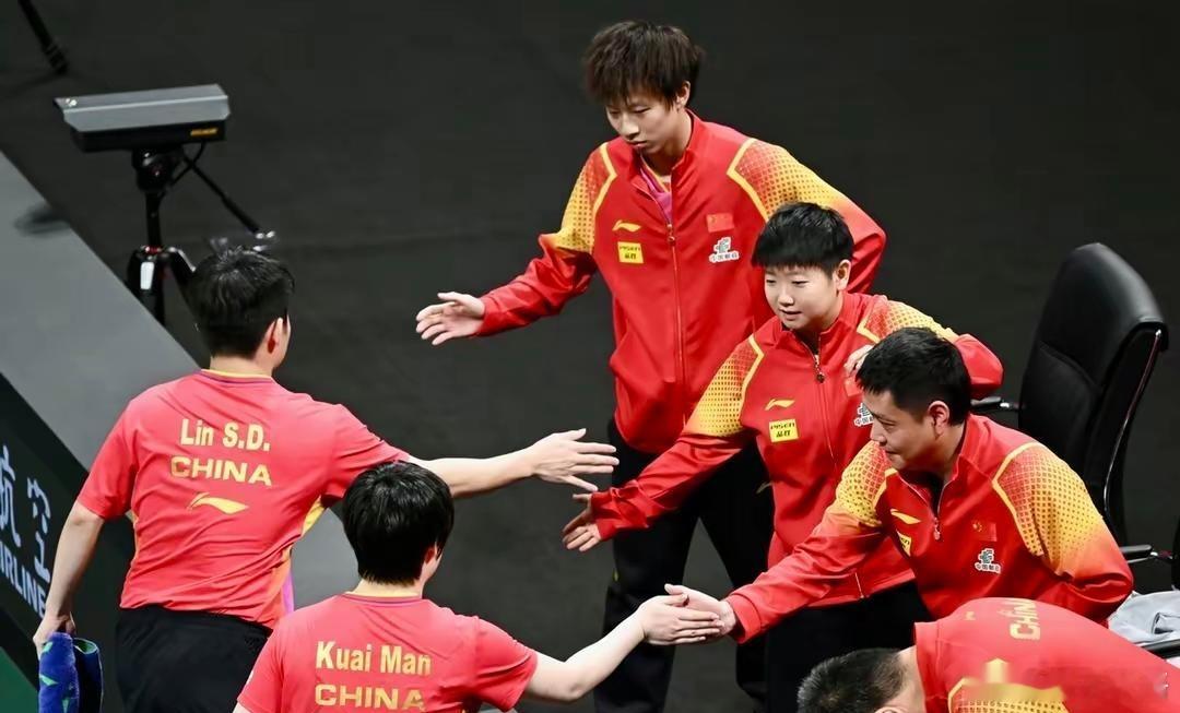 随着中国8:1韩国，成都混团世界杯所有16支球队最终排名如下1、中国🇨🇳（决