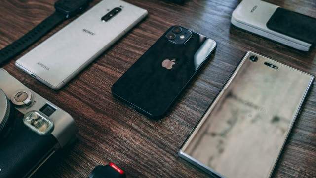 再见！iPhone17，很多人该清醒了，换机别再盲目跟风