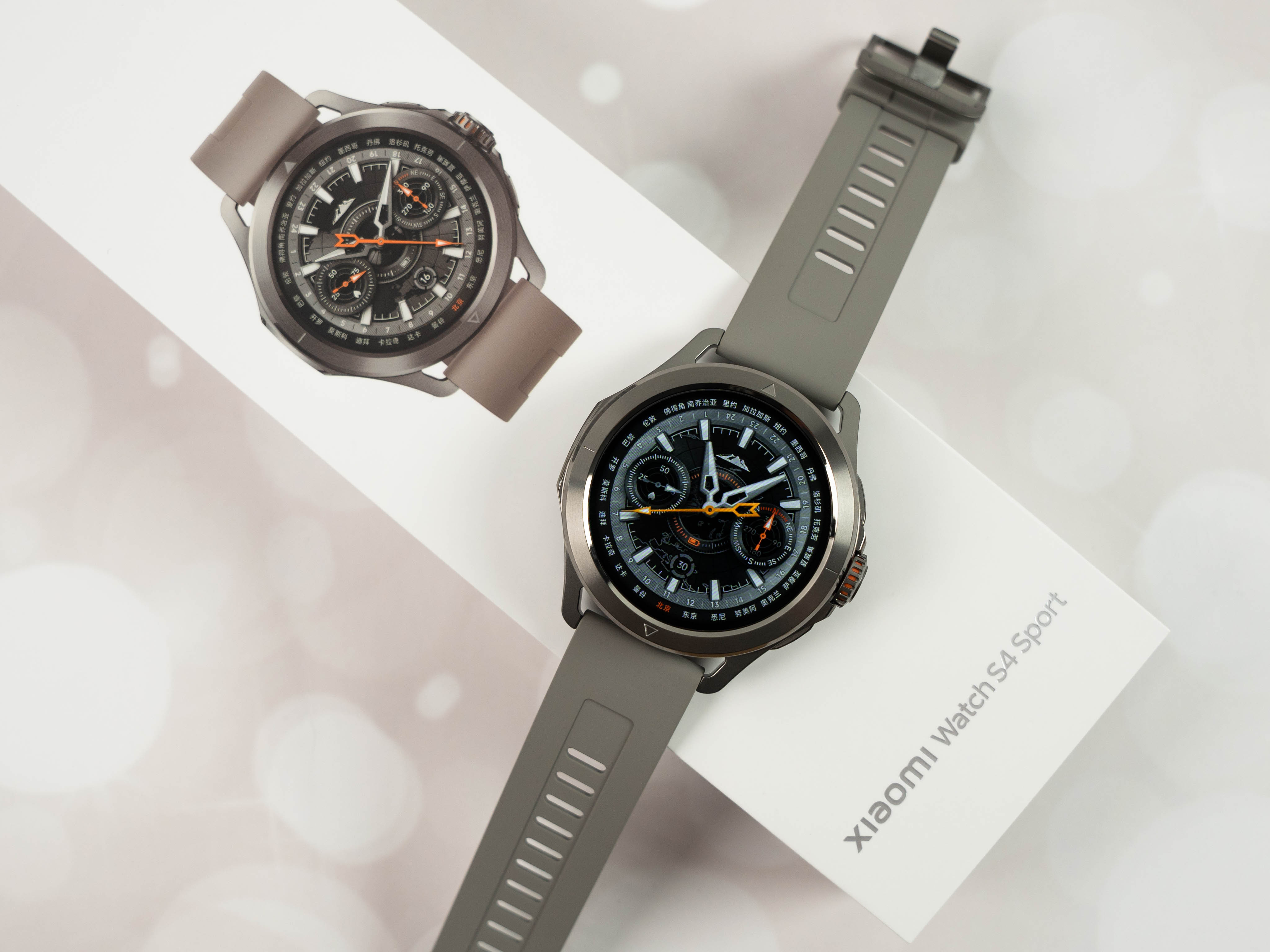 收到了小米安踏冠军澎湃礼盒。 ​​​