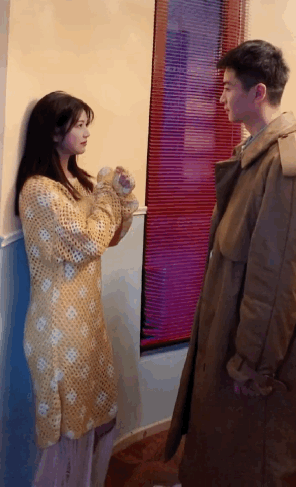 陈妍希下意识害怕陈晓，这是夫妻该有的反应吗？ ​​​