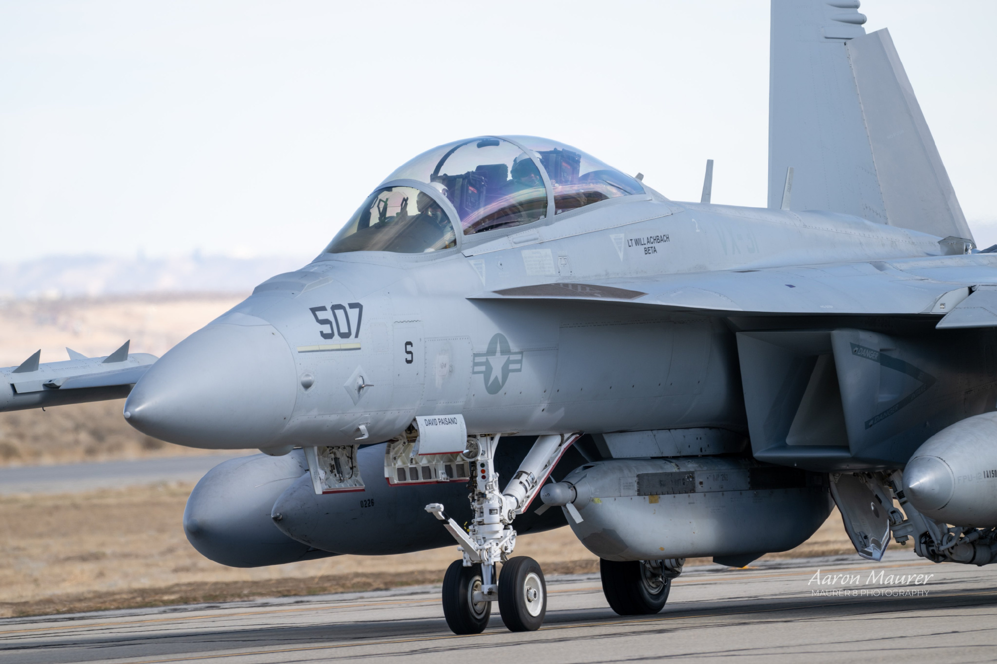 分享圖片：美國波音EA-18G“咆哮者”艦載電子戰機 