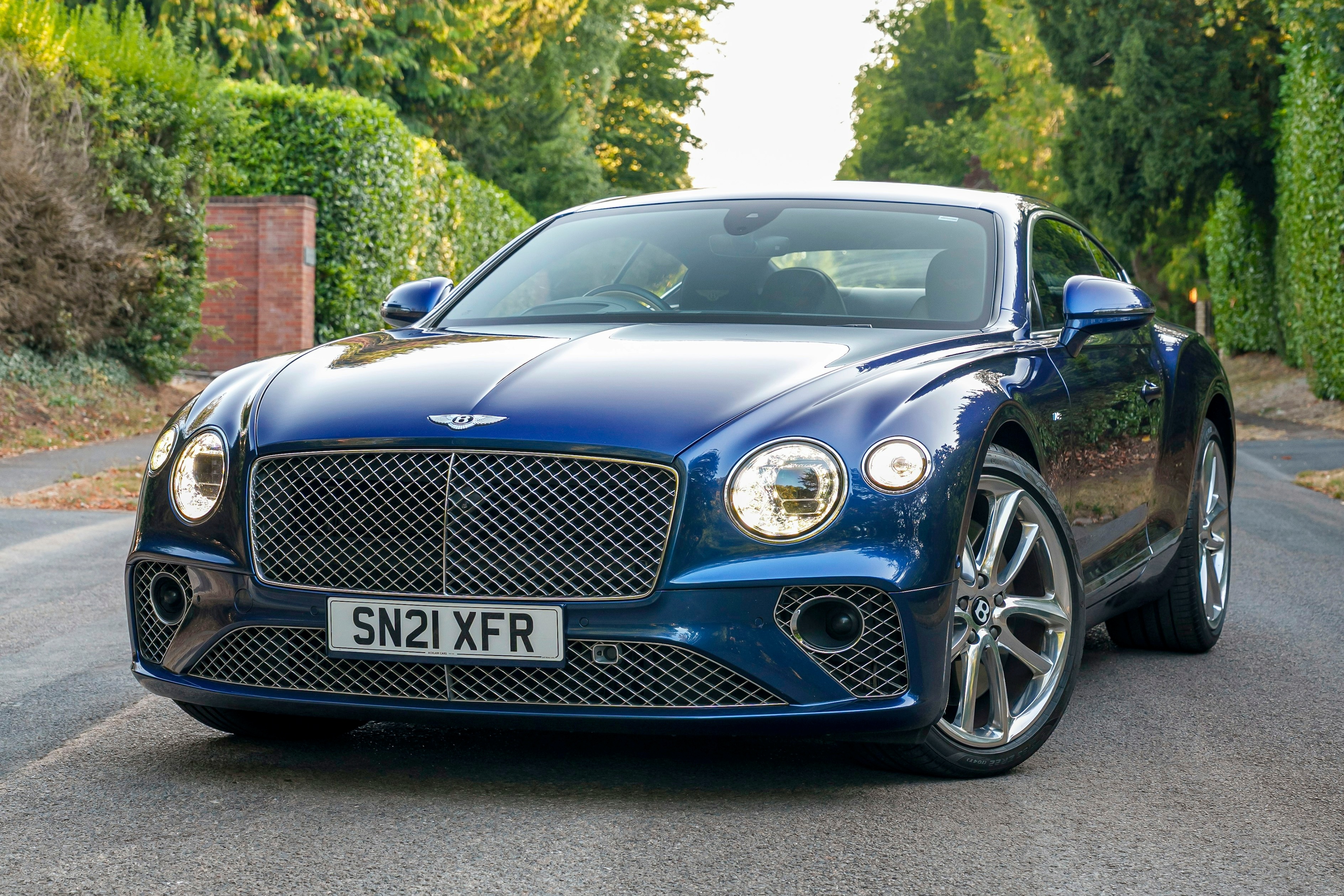 2021 Bentley Continental GT V8丨汽车视觉 Ligh