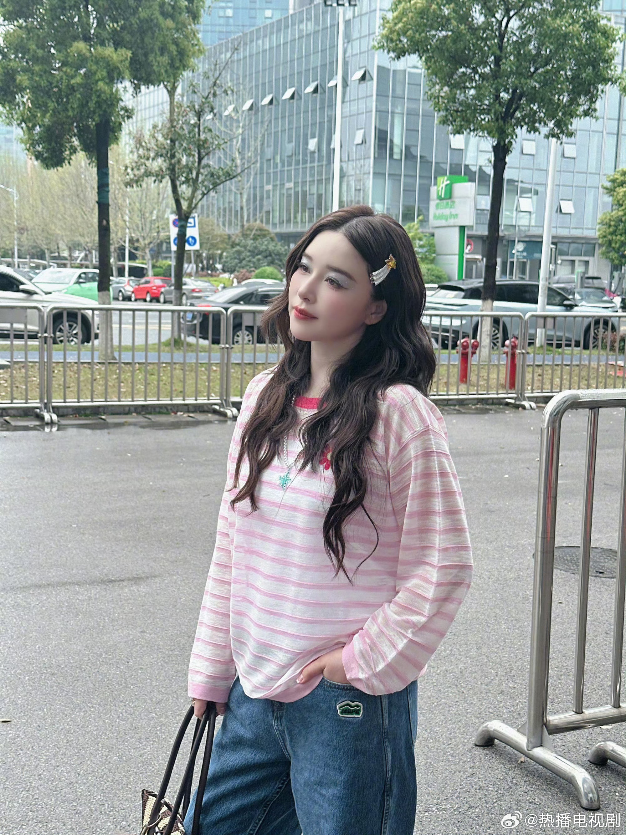 阚清子小考哭了正视每一次努力，多一份善意包容。阚清子小考失利落泪，源于对舞台高标