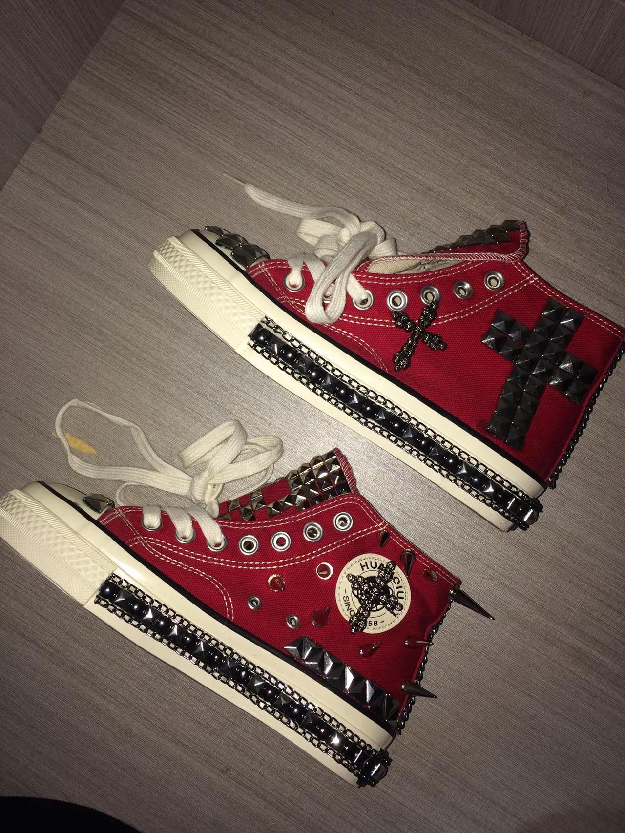 图片纯享版 新款红色。亚文化 亚文化穿搭 铆钉 原创