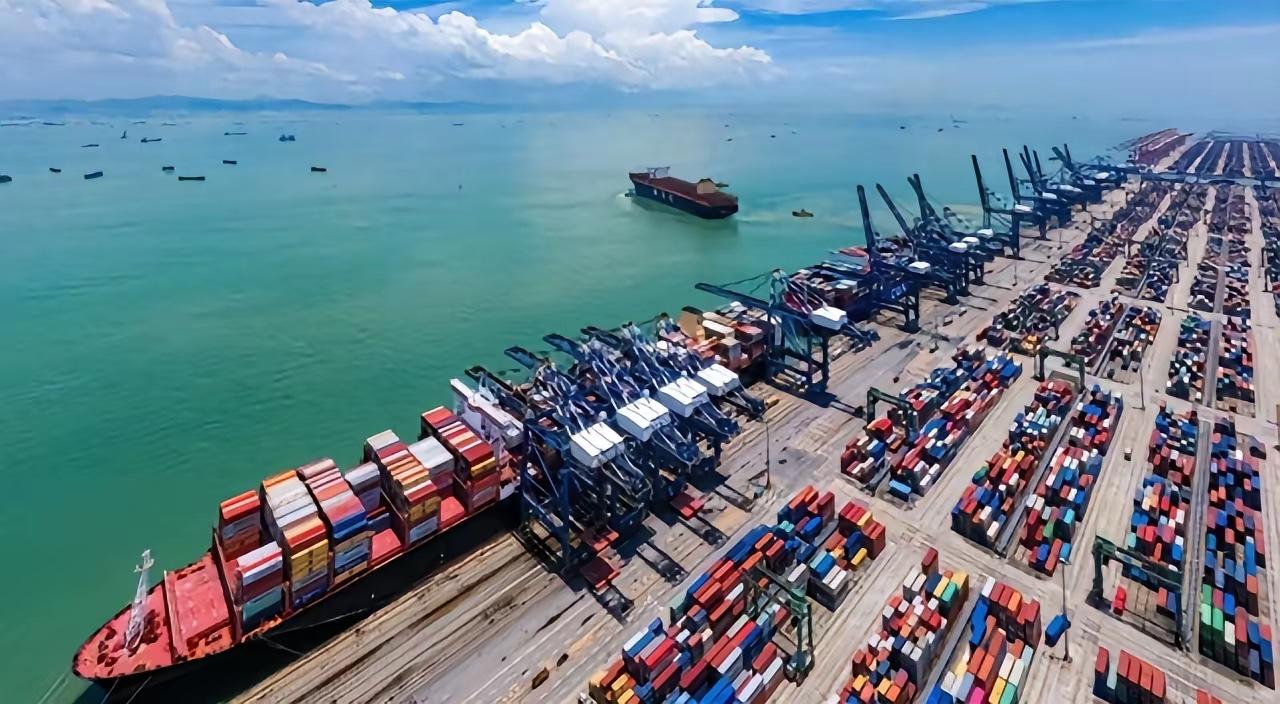 非洲12个国家集体发难，逼中国出钱建厂教技术！中国为何不怒反笑？

这事得从头捋