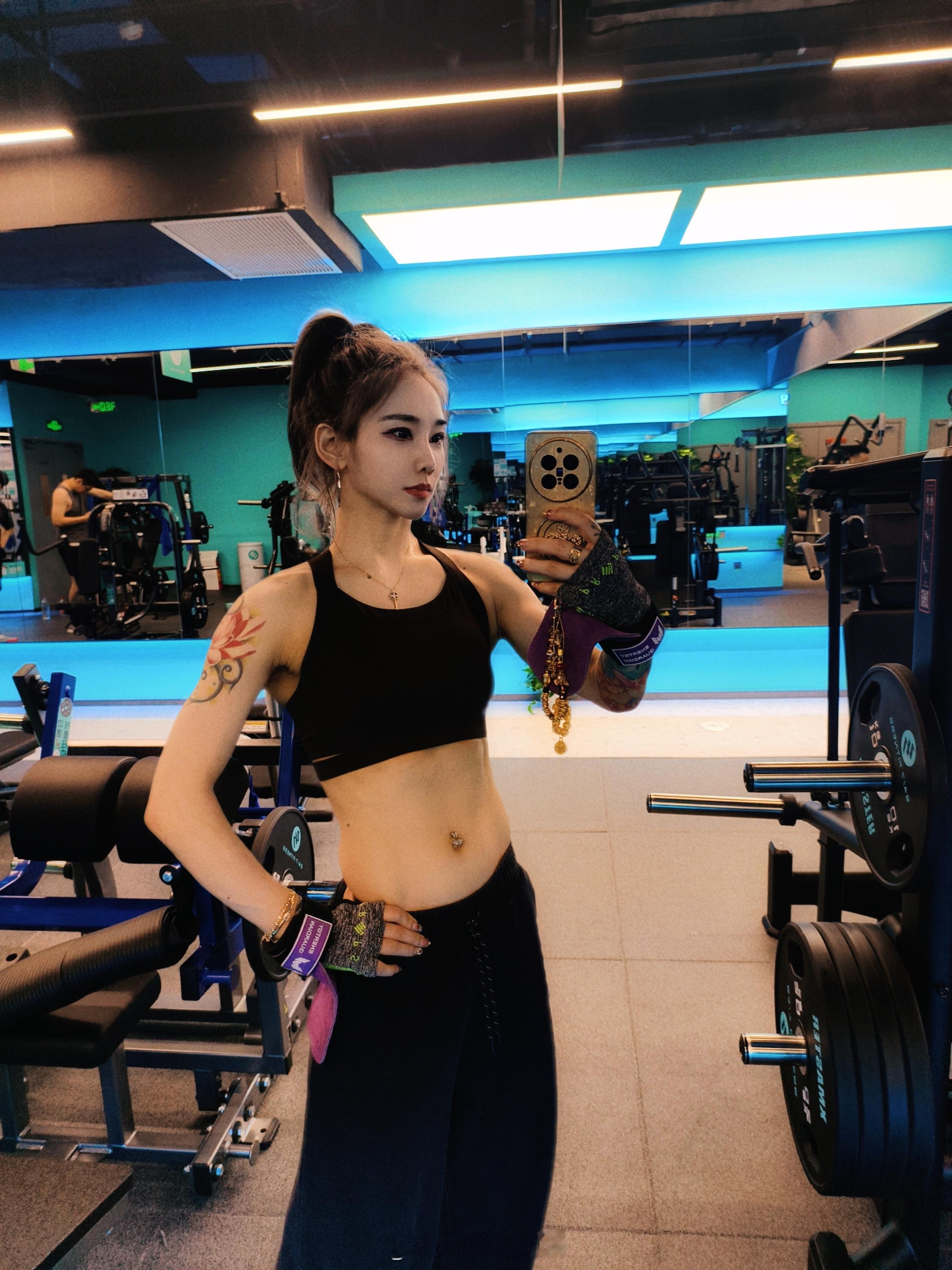 我的日常plog运动不停歇健身要好好对待这个春天啊 