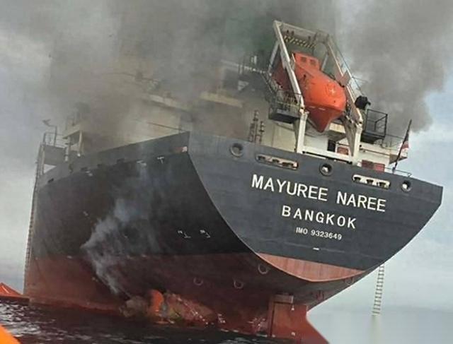 特朗普又开始满嘴跑火车了，他说霍尔木兹海峡局势“好极了”。结果话音刚落，一天之内